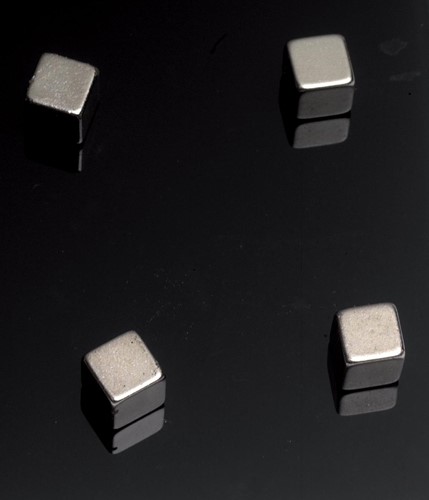Naga magneet glasbord, ft 10 x 10 x 10 mm, pak van 4 stuks